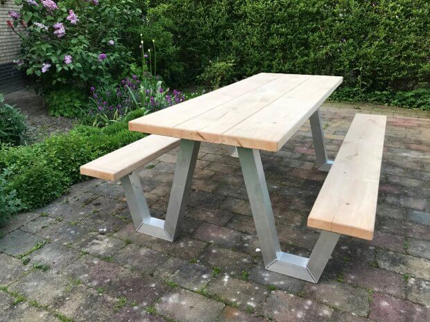 Eiken picknicktafel met aluminium frame