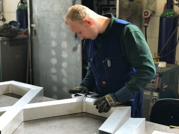 Frame picknicktafel inmeten